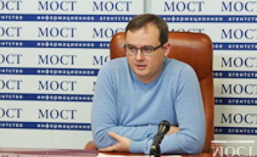 Внеочередные выборы в Парламент нельзя назвать ни прозрачными, ни демократичными, - Сергей Храпов