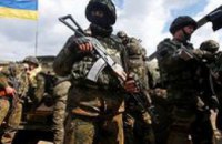 За сутки боевики 15 раз обстреляли позиции военных на Донбассе