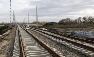 В Николаевской области автомобиль столкнулся с пассажирским поездом: погибли два человека
