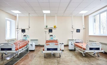 ​У Дніпровській лікарні на залізничному транспорті відкрили осучаснені COVID-відділення із новою реанімацією 