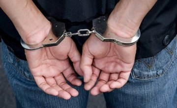 ​На Днепропетровщине за изнасилование и продажу детской порнографии задержали 59-летнего мужчину