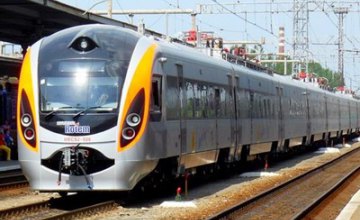 В Украине начал курсировать новый поезд в Польшу