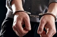 В Хмельницкой области 6,5 лет тюрьмы получил мужчина, который совершал развратные действия в отношении 7-летней девочки