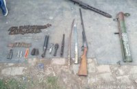 У жителя Солонянского района обнаружили оружие и более 150 патронов