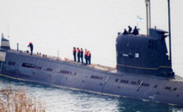 Единственная украинская подводная лодка вышла в море (ФОТО)