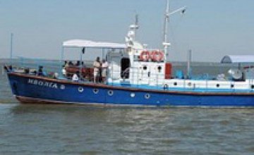 На борту затонувшего катера в Одессе находилось 36 человек