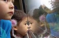 В июле поезда Приднепровской магистрали перевезли почти 13 тыс детей