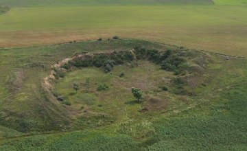 В Днепропетровской области набирает популярность необычный туристический объект – вулкан, которому 3 миллиарда лет