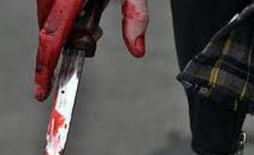 В Днепропетровске в ходе пьяной ссоры мужчина получил ножевое ранение