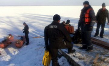 На ж/м Фрунзенский полицейские спасли двоих детей, провалившихся под лед