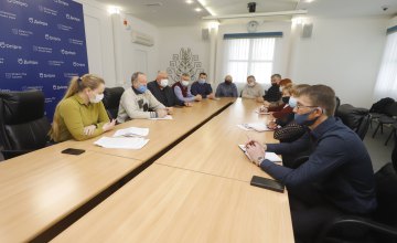 Конструктивний діалог: у міськраді Дніпра провели нараду з автотранспортниками щодо підвищення зарплат