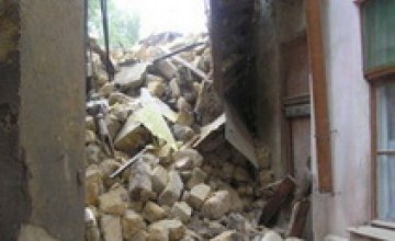 В Днепропетровске частично обрушился жилой дом 