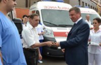 Вячеслав Задорожный вручил 6 новых автомобилей Криворожской станции скорой медицинской помощи
