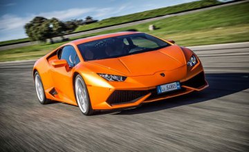 В Украине прекращены официальные продажи Ferrari и Lamborghini