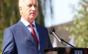 Иван Куличенко официально сложил полномочия мэра Днепропетровска