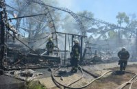 ​Масштабный пожар: в Днепре сгорел тентовый ангар (ФОТО, ВИДЕО)