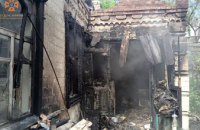У Новомосковську рятувальники менш ніж за пів години ліквідували пожежу у житловому будинку 