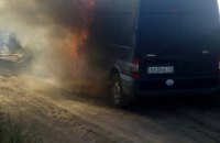 В Киевской области во время движения загорелся микроавтобус (ФОТО)