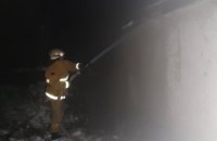 В Криничанском районе спасатели предотвратили распространение пожара в жилом доме