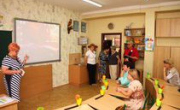 В четырех школах Днепропетровщины будут обучать по программе будущего