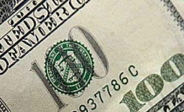 Доллар продолжает падение на межбанке