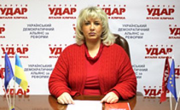 Мы призываем педагогов и ректоров учебных заведений не оказывать давление на молодежь, - Елена Васильченко