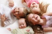 В Днепропетровской области 35-летняя женщина родила 12-го ребенка