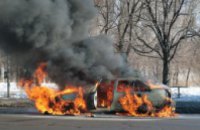 Счастливая случайность спасла водителя загоревшегося автомобиля