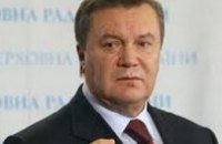 Виктор Янукович поздравил украинцев с началом Евро-2012