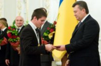 ЧМ по боксу Евгений Хитров получил орден «За заслуги»