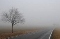 Синоптики предупреждают водителей о тумане на дорогах Украины 3 октября