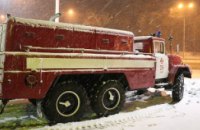 За сутки в Киеве достали из снежных заносов 127 автомобилей (ВИДЕО)