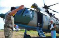 В Днепр военным вертолетом эвакуировали бойца АТО с серьезным ранением головы