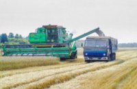 Днепропетровщина вошла в тройку лидеров Украины по сбору урожая