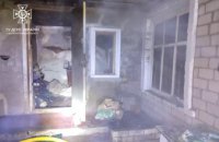 Вночі на Дніпропетровщині загорівся будинок (ФОТО)