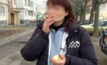 В Полтаве пьяная женщина пыталась взорвать полицейский участок яблоком