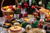 Святковий стіл без неприємних наслідків: як зберегти здоров’я під час різдвяних і новорічних застіль