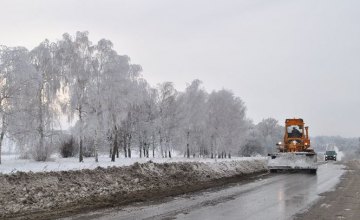 В Кабмине назвали новую дату окончания ремонта украинских дорог