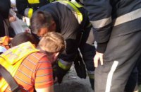 ​ В Днепре ребенок упал в открытый 6-ти метровый люк (ФОТО, ВИДЕО)