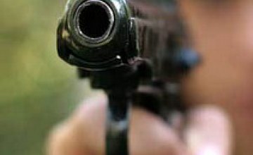 В Днепродзержинске парень расстрелял свою девушку из пистолета