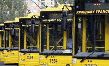 ​В Киеве включили бесплатный интернет во всем наземном транспорте