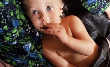 В центре Днепра нашли двухлетнего ребенка без одежды  