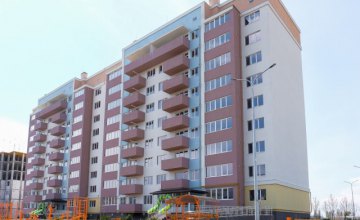 В Слобожанском 106 семей получили квартиры в новом девятиэтажном доме, – Валентин Резниченко