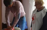 На Днепропетровщине молодых ученых научили оказывать первую медицинскую помощь