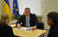 Губернатор Днепропетровщины провел первый личный прием граждан (ФОТО)
