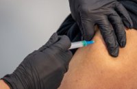 Третью прививку от коронавируса сделали уже более 13,4 тыс жителей Днепропетровщины