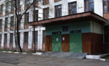 Народный депутат Святослав Олийнык обратился к Виктору Бондарю с просьбой прекратить «школьный произвол»