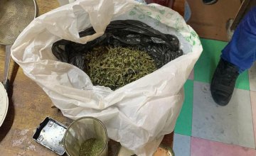 На Днепропетровщине во время обыска изъяли 5 кг марихуаны