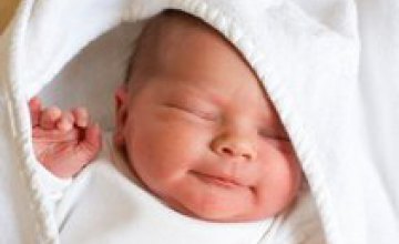 На Днепропетровщине основные документы при рождении ребенка можно будет оформить прямо в роддоме