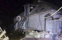 Після нічного обстрілу Нікопольського району пошкоджено 2 ліцеї та житлові будинки
